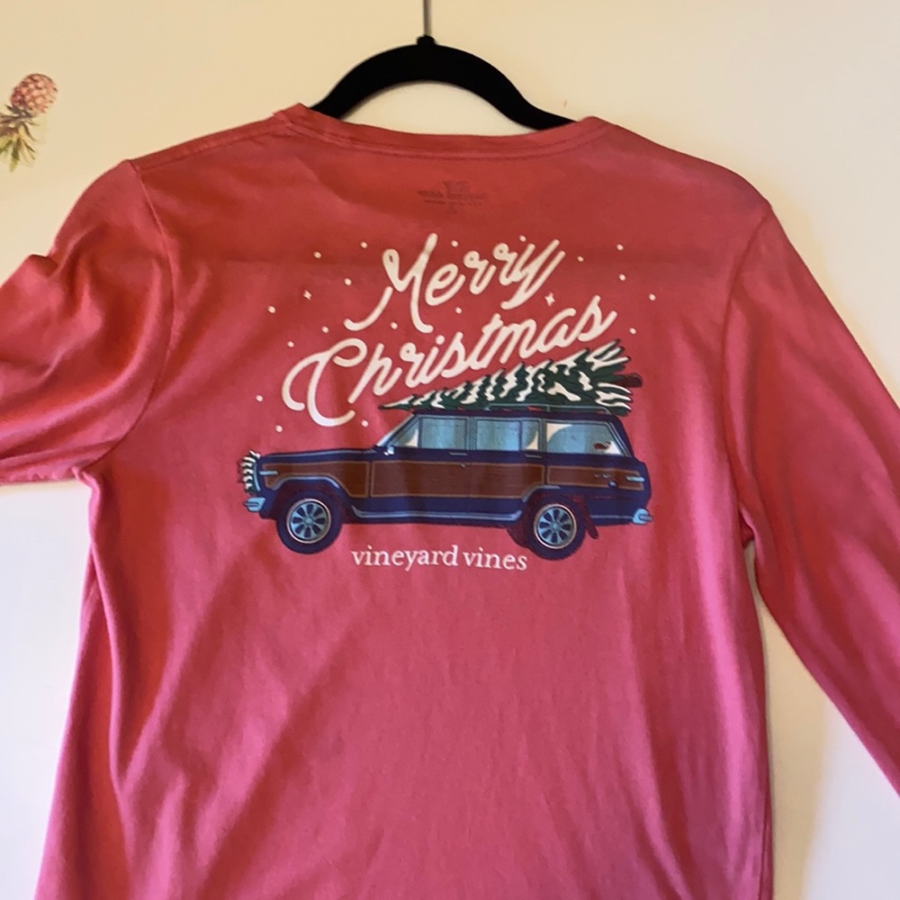 Boys Vineyard Vines Christmas longsleeve tshirts - 3 package in Medium (12-14)